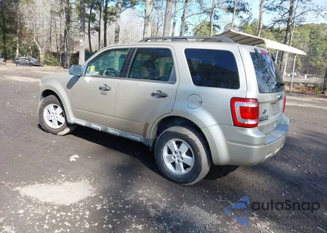 2010 Ford Escape Xlt from USA, damaged, VIN 1FMCU0D77AKA13113